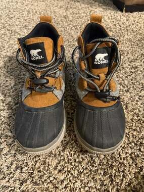 Sorel Out N About IV Classic Waterproof Boot Taffy Dove